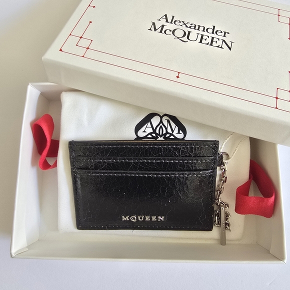 Alexander McQueen T-Bar Cracked Leather Card Holder Black - Picture 7 of 8